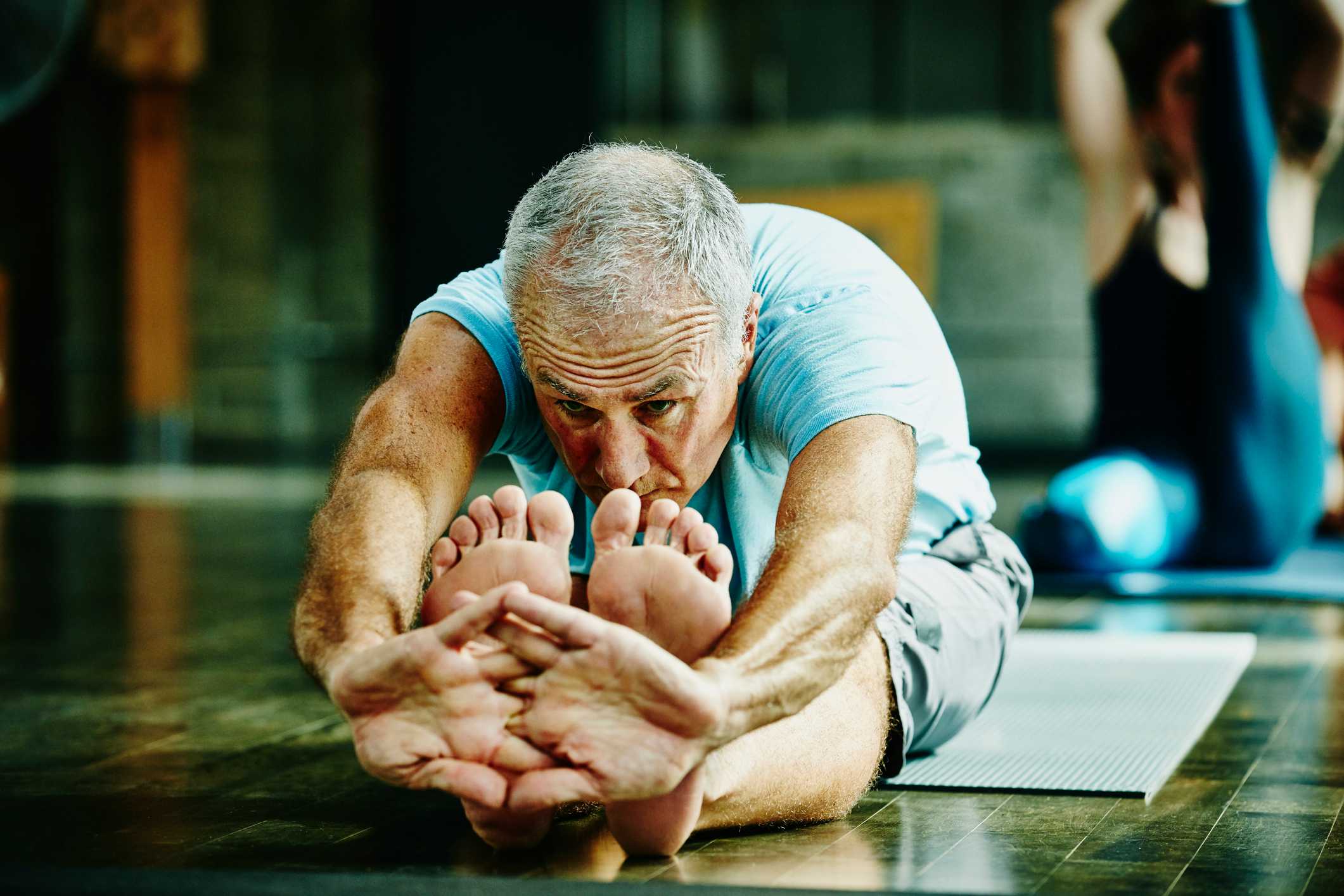 Veja como a prática de yoga beneficia saúde física e emocional